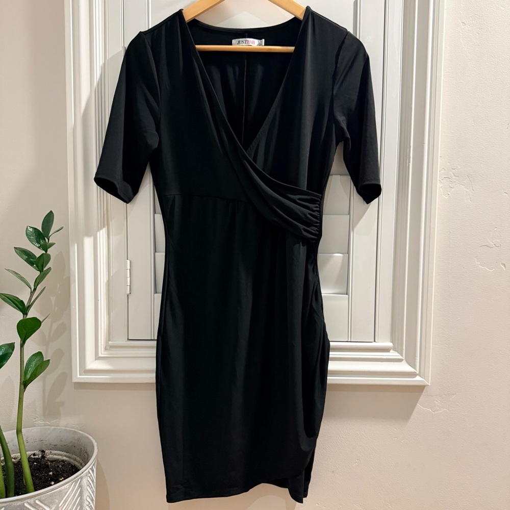 3/$10 🛒🛍️ JustFab Black Dress - Size Medium